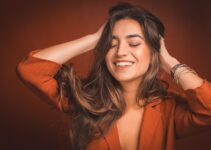 How Can I Get a Wig for Free: Your Complete Guide