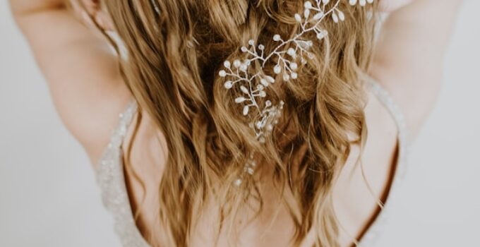 How Do You Fix a Wig That Has Been Stretched Out? Essential Tips