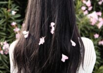 How Do You Style a Wig with a Widow’s Peak: Expert Tips