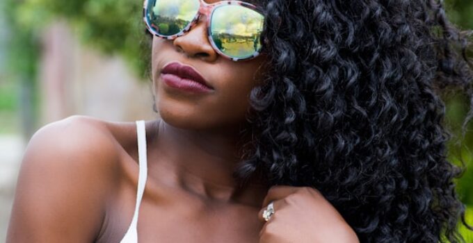 Step-by-step guide on how to blend lace with makeup for a flawless finish